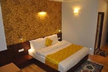 The Golden Crest Hotel Gangtok Bagian luar foto